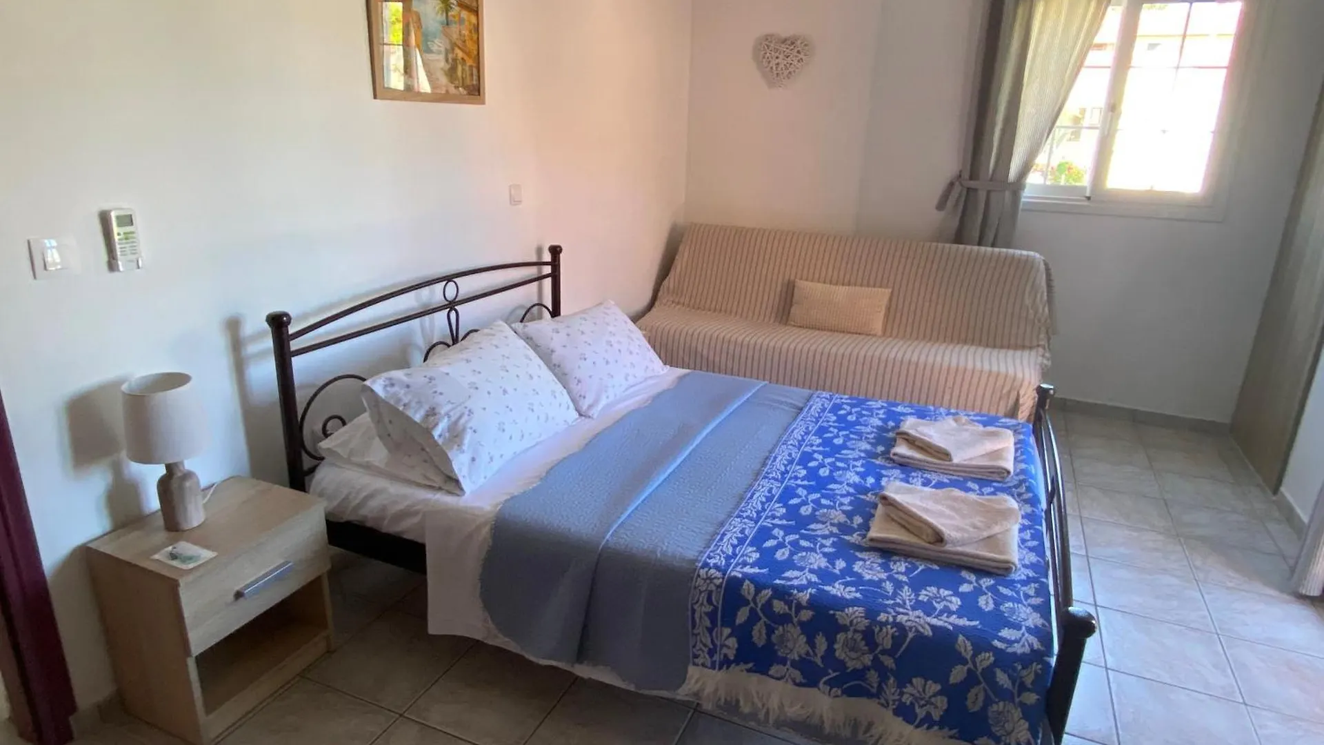 Annalisa Studio & Apartments Skala